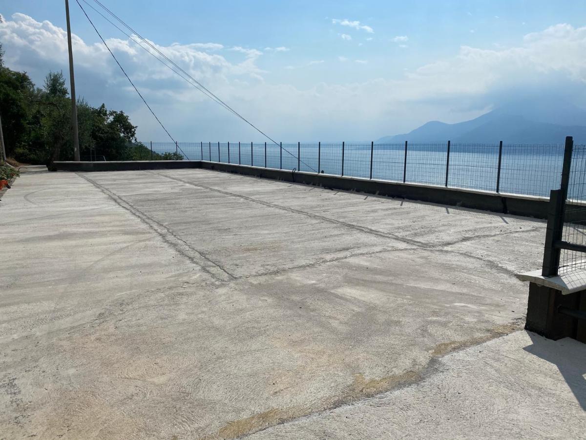 Appartamento cadelagnel Castelletto Di Brenzone Esterno foto