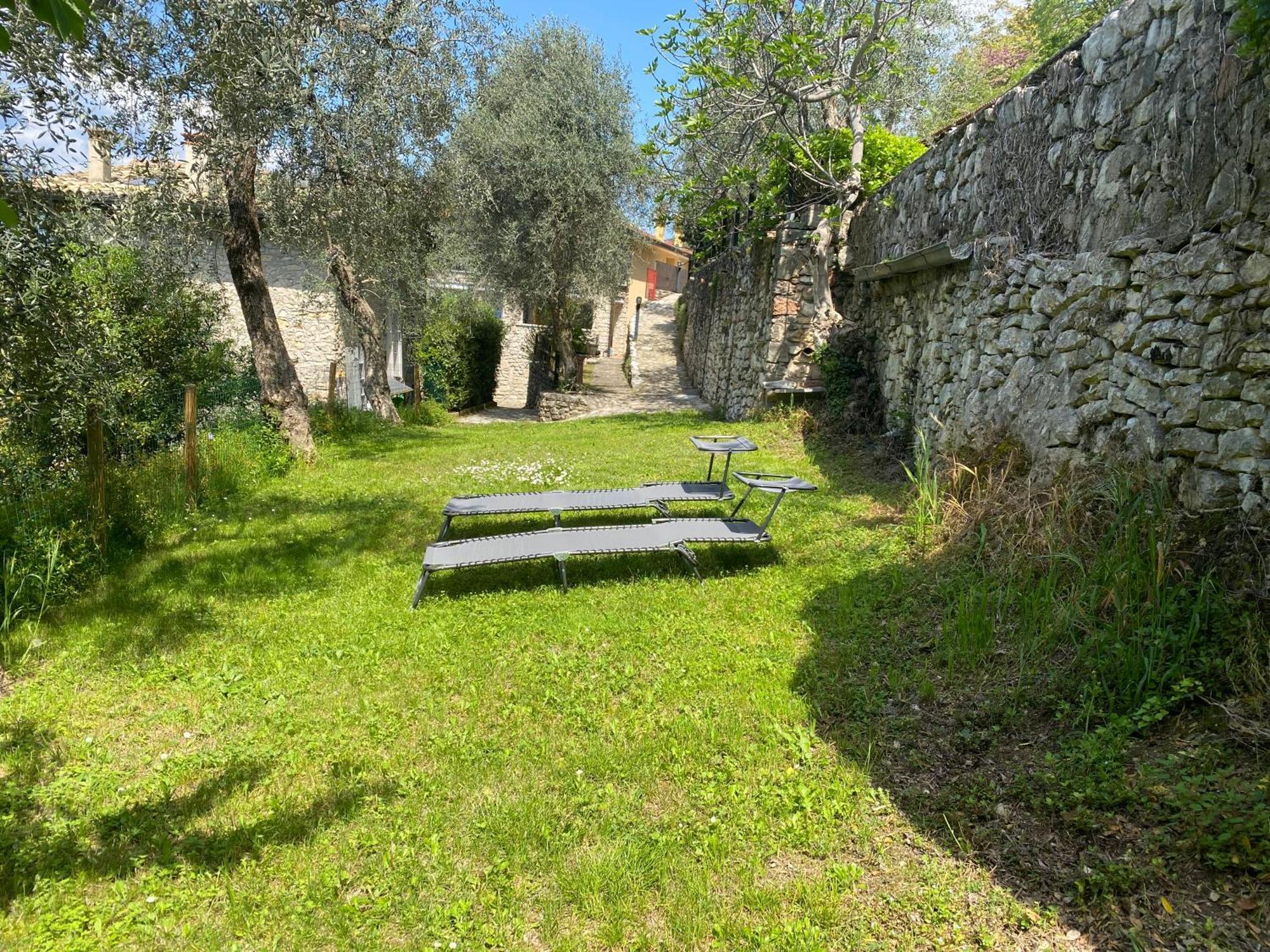Appartamento cadelagnel Castelletto Di Brenzone Esterno foto