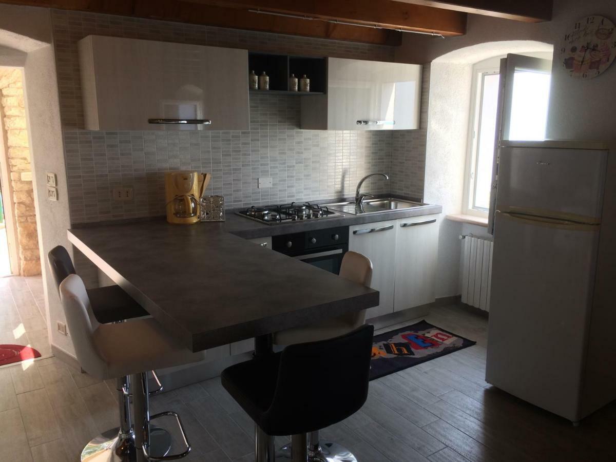 Appartamento cadelagnel Castelletto Di Brenzone Esterno foto