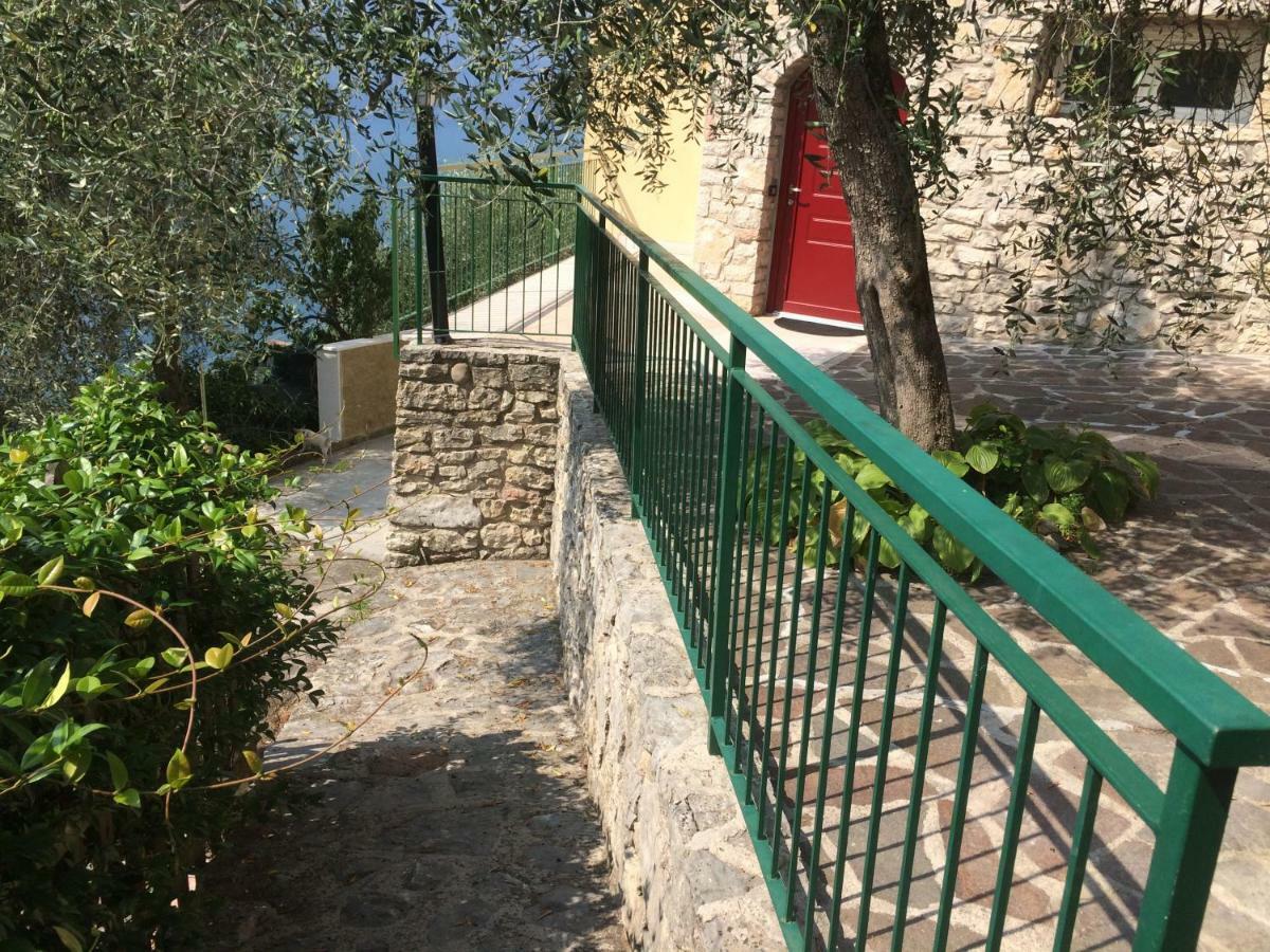 Appartamento cadelagnel Castelletto Di Brenzone Esterno foto