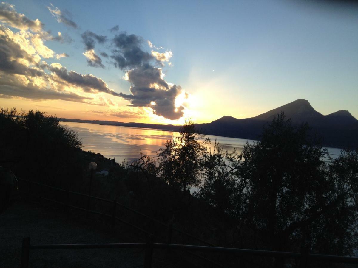 Appartamento cadelagnel Castelletto Di Brenzone Esterno foto