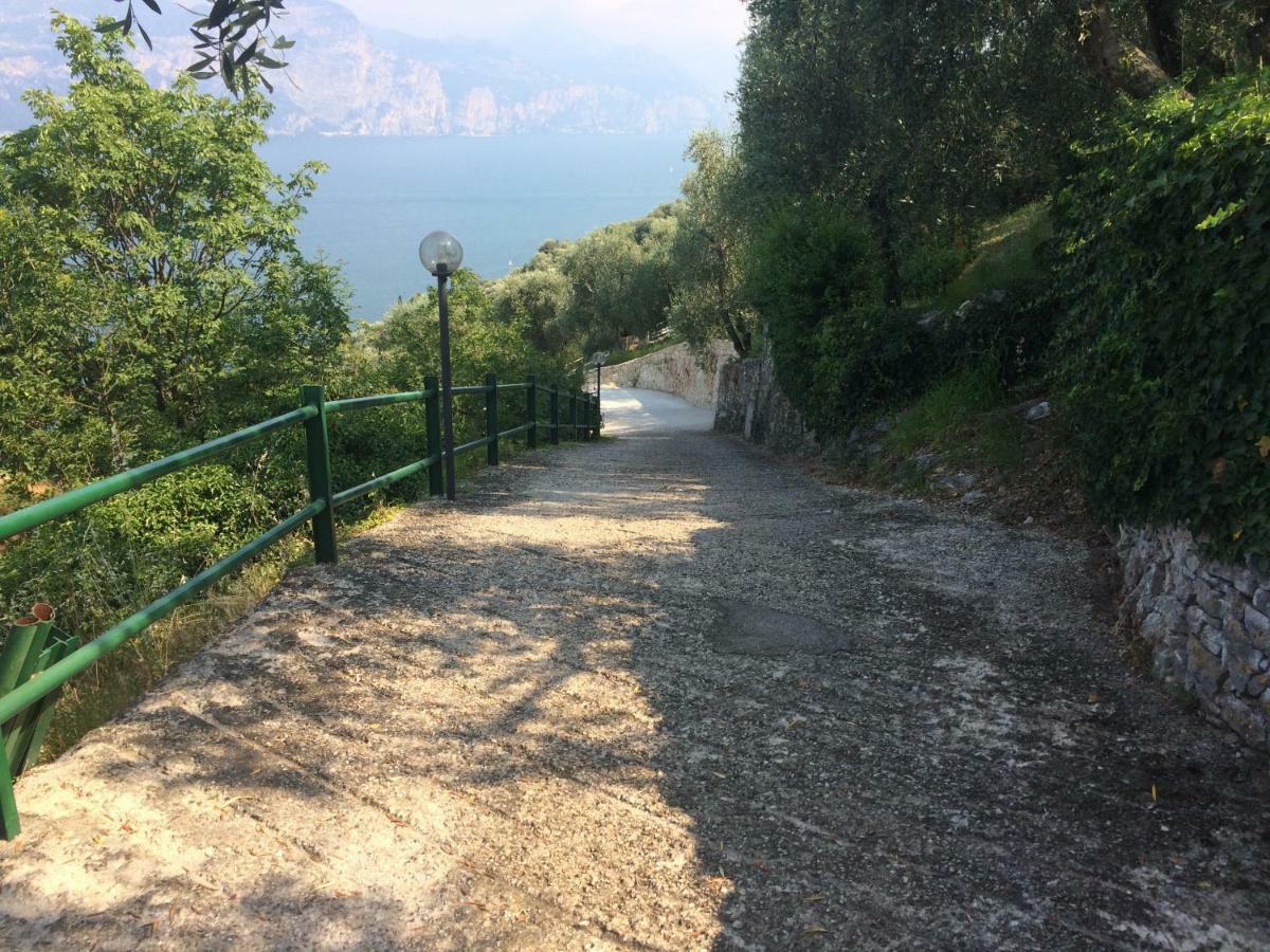 Appartamento cadelagnel Castelletto Di Brenzone Esterno foto